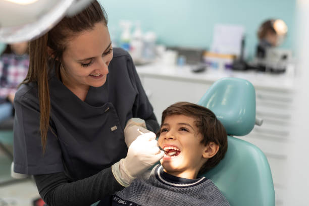 Best Urgent Tooth Repair  in Holualoa, HI